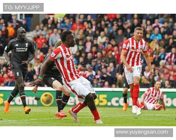 桑德兰与米尔顿激战正酣比分悬念不断引人关注