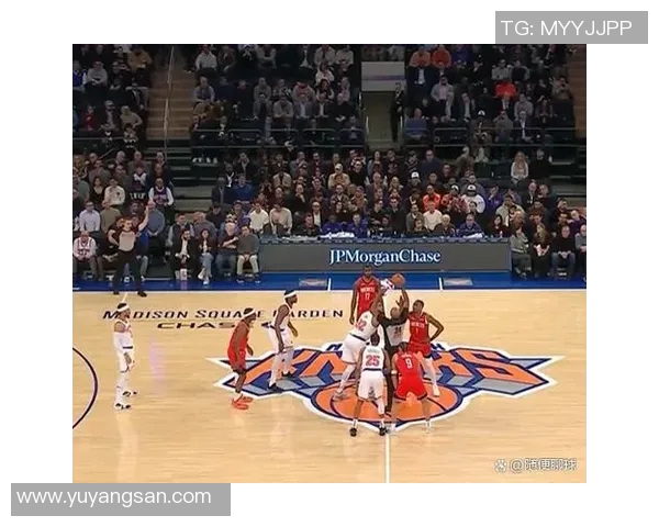 尼克斯与热火季后赛激战回顾球迷热情高涨的经典对决